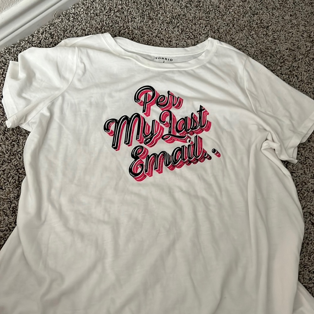 Brand NWOT Torrid Graphic Tee